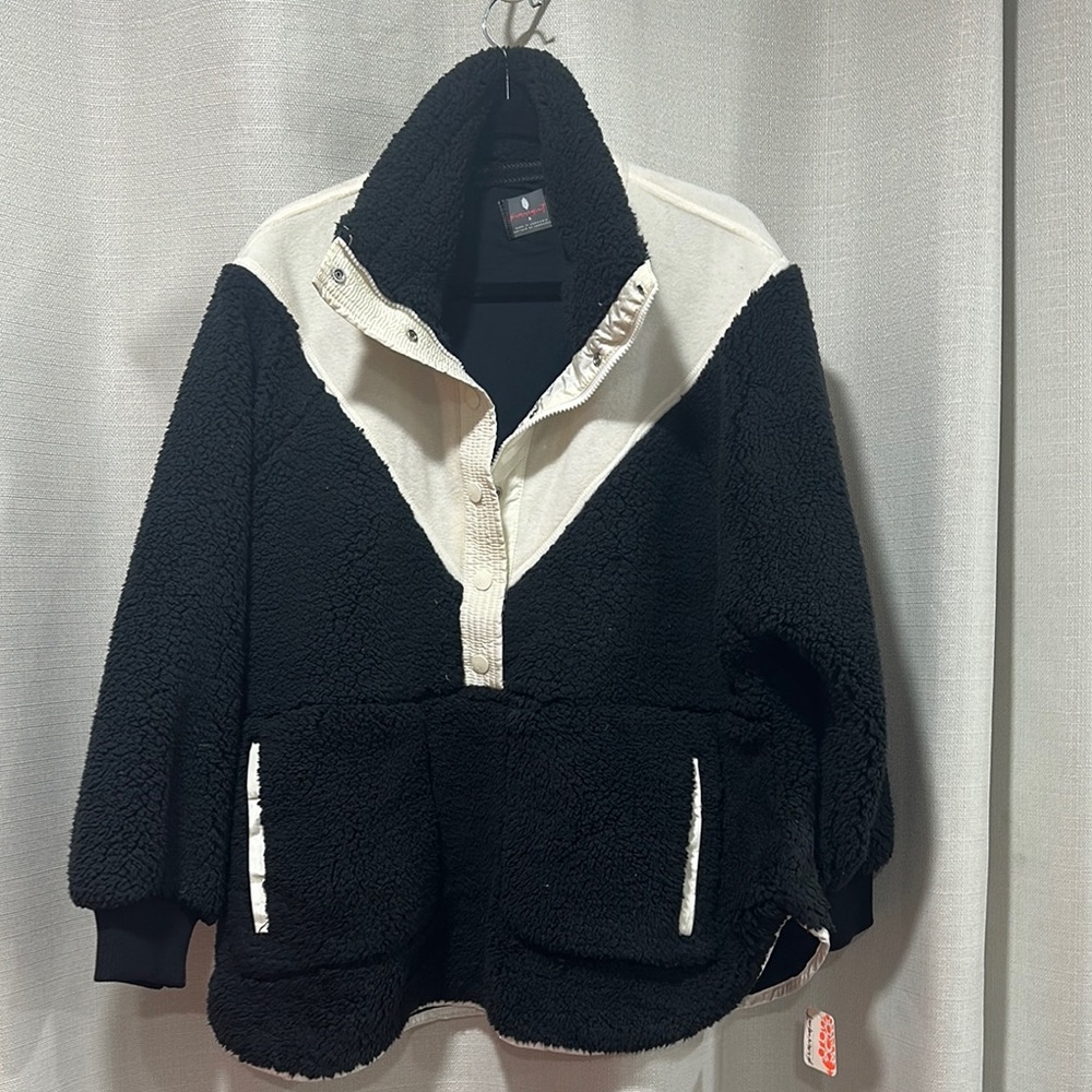 Black and White Women's Sherpa Jacket